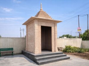 pink sandstone temple price